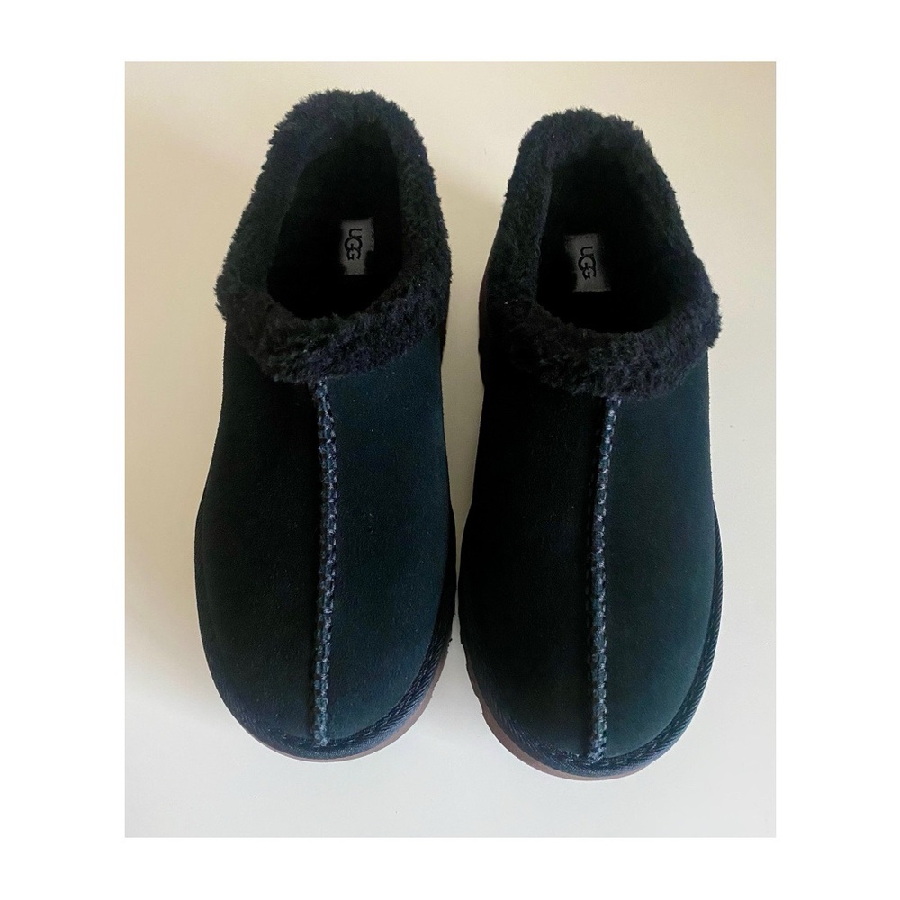 UGG New Heights Cozy Suede Platform Clogs  in Black Sz 10